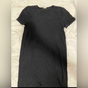 aritzia wilfred free t-shirt dress